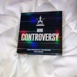 Mini controversy palette